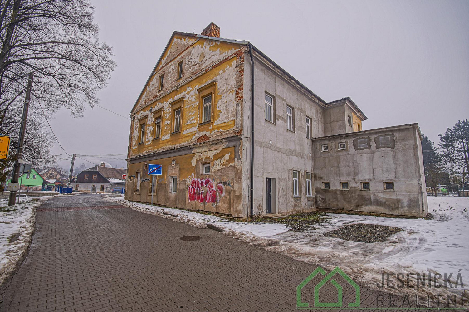 Prodej skladovacích prostor 240 m² – fotografie 2