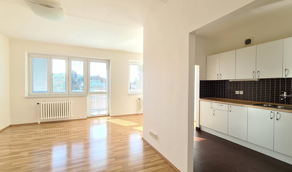 Pronájem bytu 3+1 76 m², Praha – náhled fotky 8