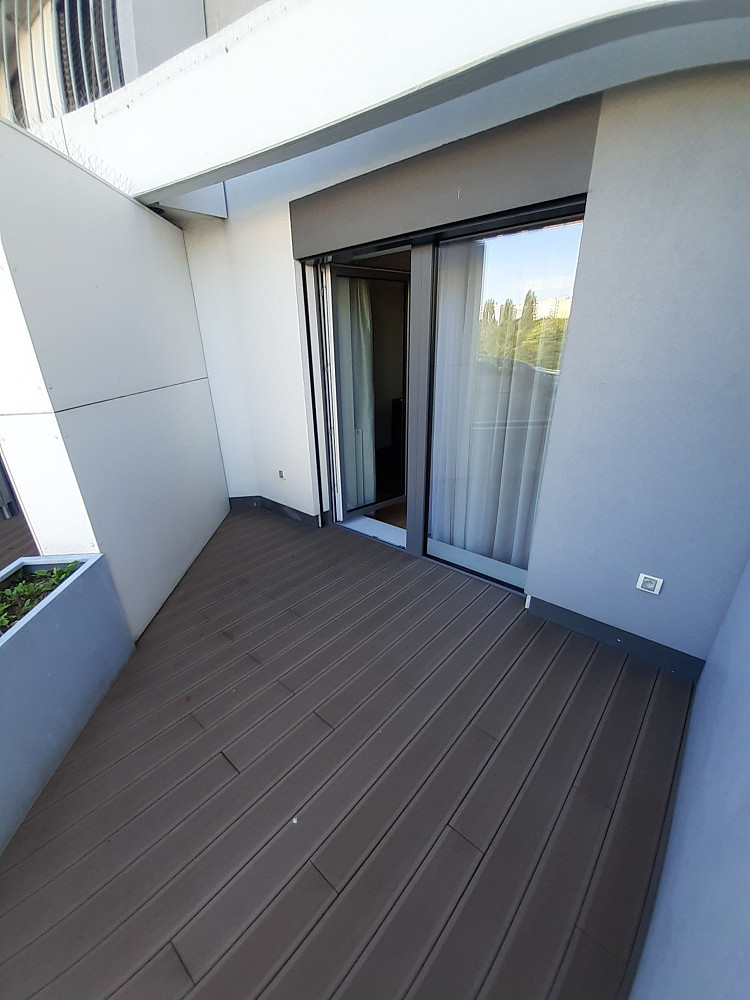 Pronájem bytu 1+kk 30 m² – pohled 6
