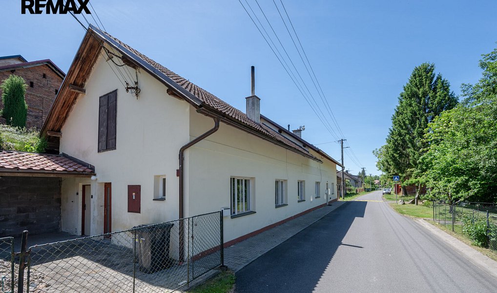 Prodej domu 230 m² s pozemkem 941 m², Kvasiny – náhled fotky 28