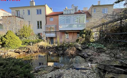 Prodej domu 379 m² s pozemkem 340 m², Brno