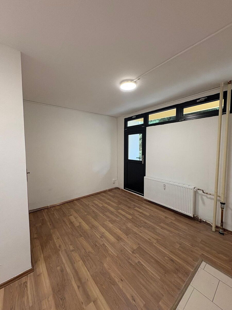 Pronájem bytu 1+kk 16 m² – fotografie 5