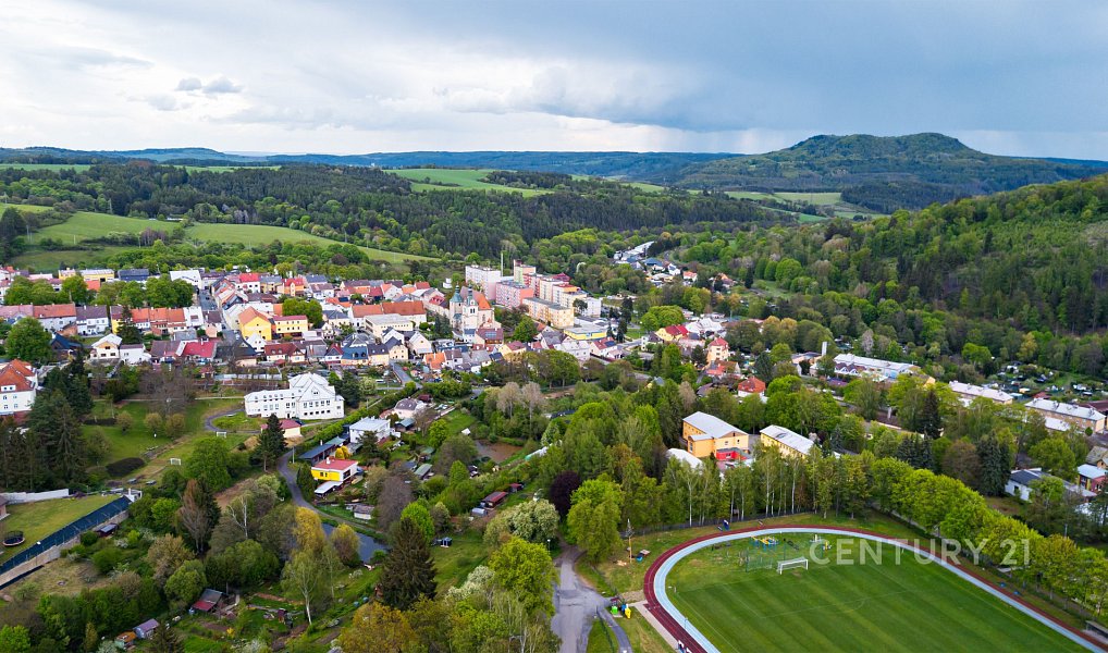 Prodej domu 143 m² s pozemkem 321 m², Žlutice – náhled fotky 29