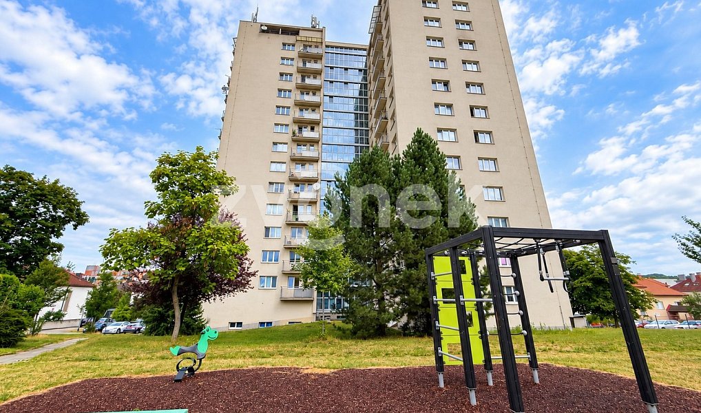 Prodej bytu 3+1 66 m², Zlín – náhled fotky 2