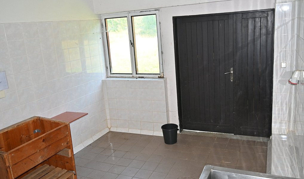 Prodej komerčního objektu (jiného typu) 5 700 m², Lomnice – náhled fotky 15