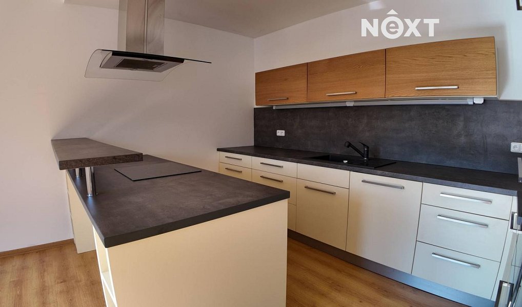 Pronájem bytu 2+kk 81 m², Hradec Králové – náhled fotky 6