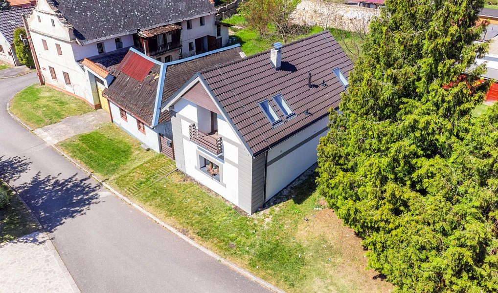 Prodej domu 144 m² s pozemkem 101 m², Chotěšov – náhled fotky 3