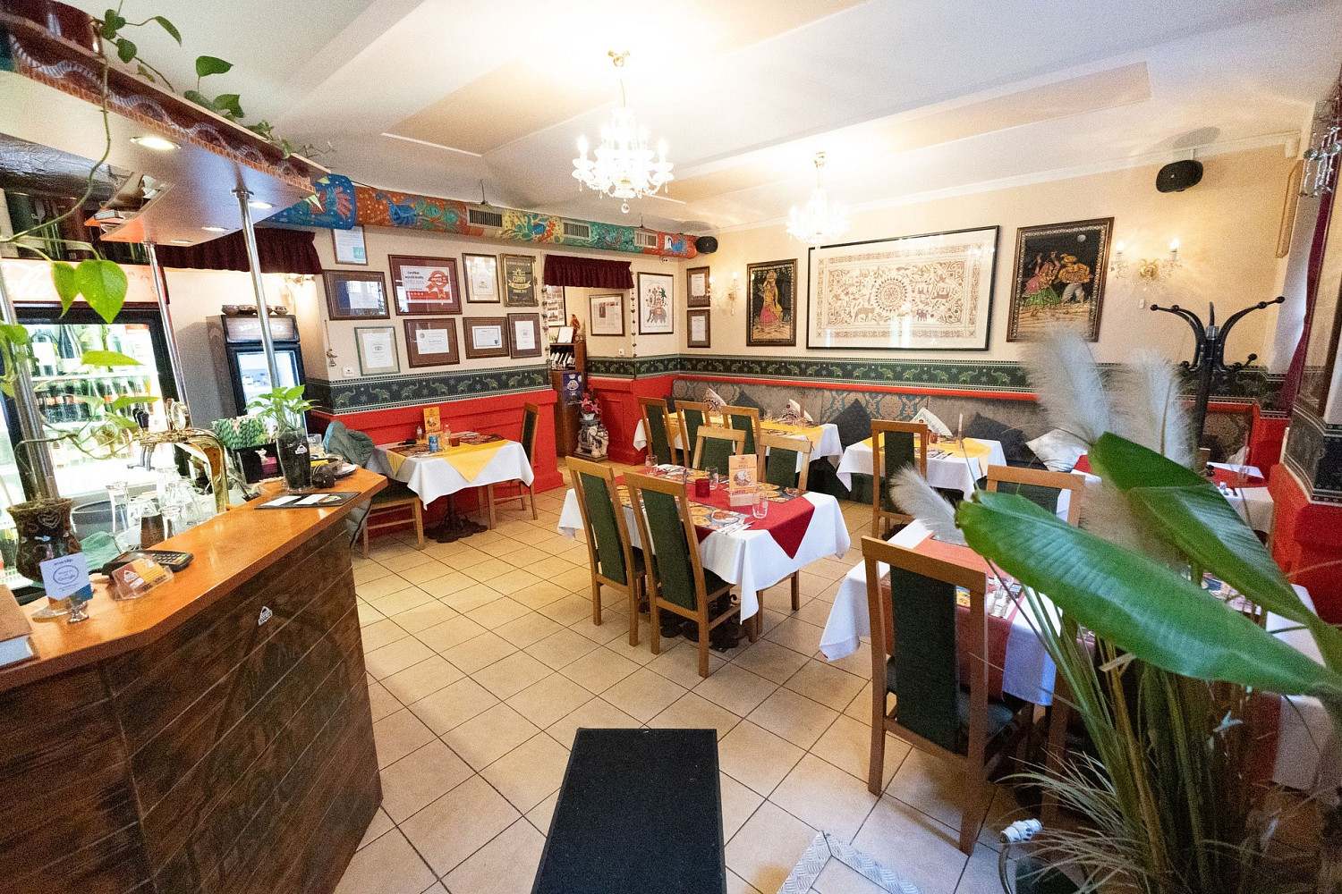 Prodej restaurace 233 m² — photo 2
