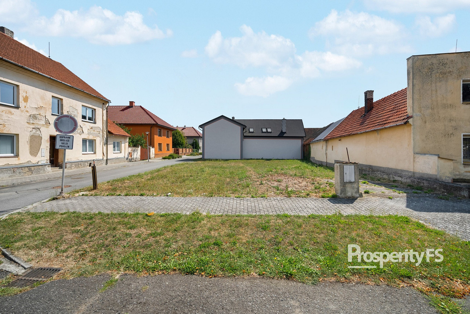 Prodej stavebního pozemku 477 m² – fotografie 5