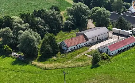 Prodej výrobních prostor 900 m², Jičín