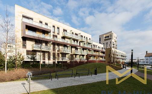 Exkluzivní parkovací stání k pronájmu v ulici Baarova, Praha 4, Baarova, Praha 4 - Michle