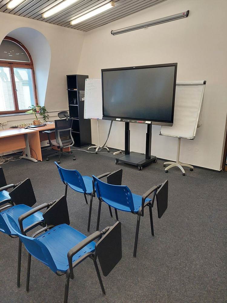 Pronájem kanceláře 212 m² – pohled 5