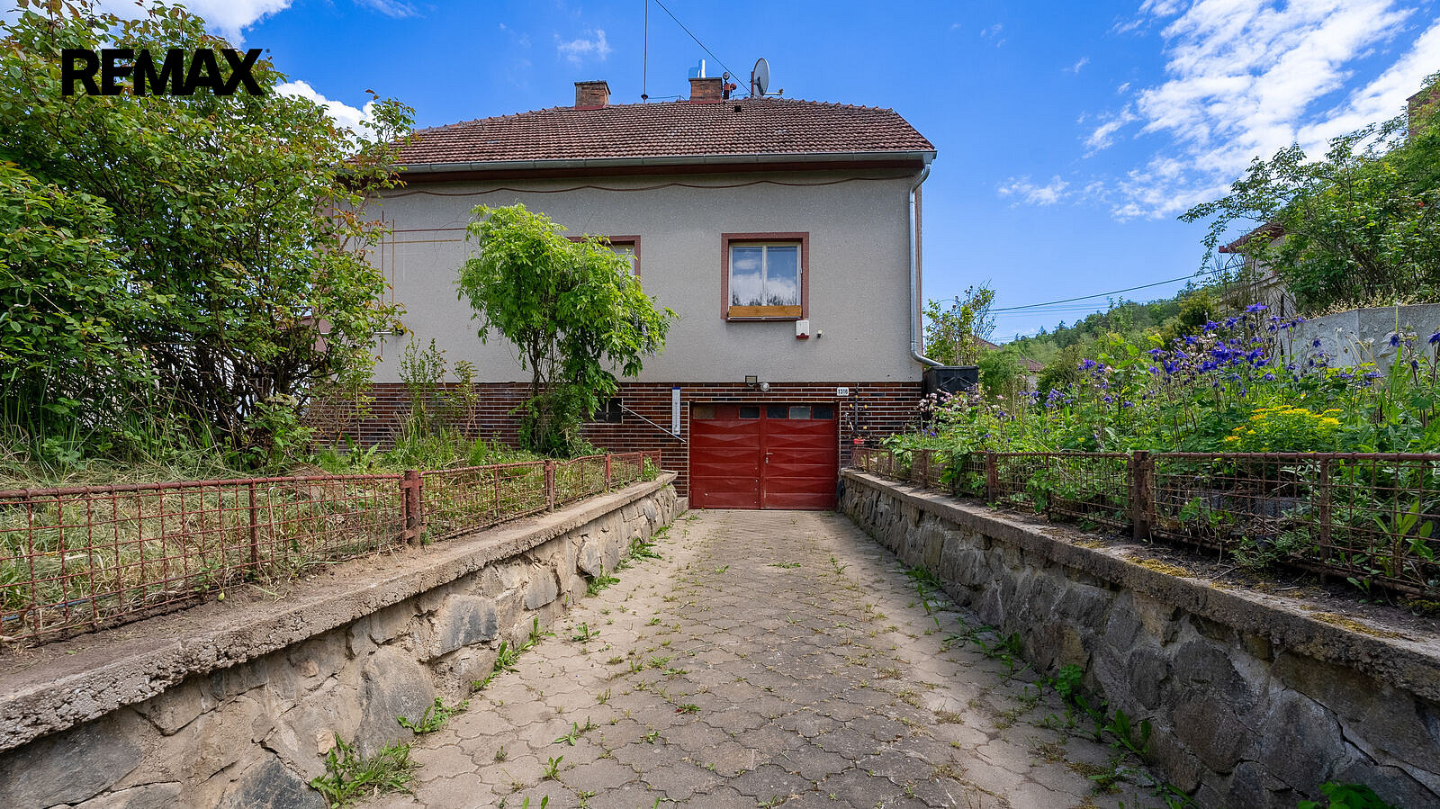 Prodej domu 160 m² s pozemkem 839 m²