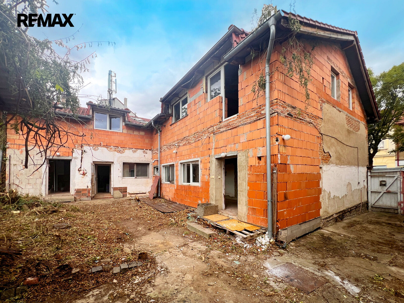 Prodej stavebního pozemku 849 m² – fotografie 5