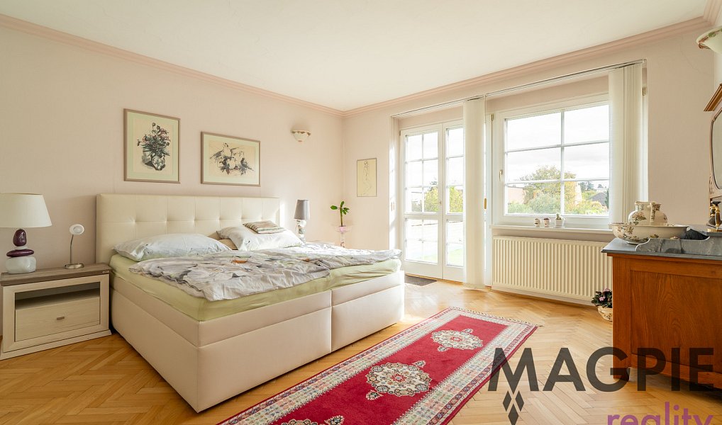 Prodej domu 243 m² s pozemkem 539 m², Praha – náhled fotky 8