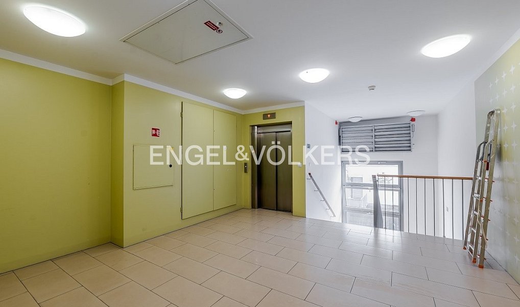 Pronájem bytu 3+kk 106 m², Praha – náhled fotky 14