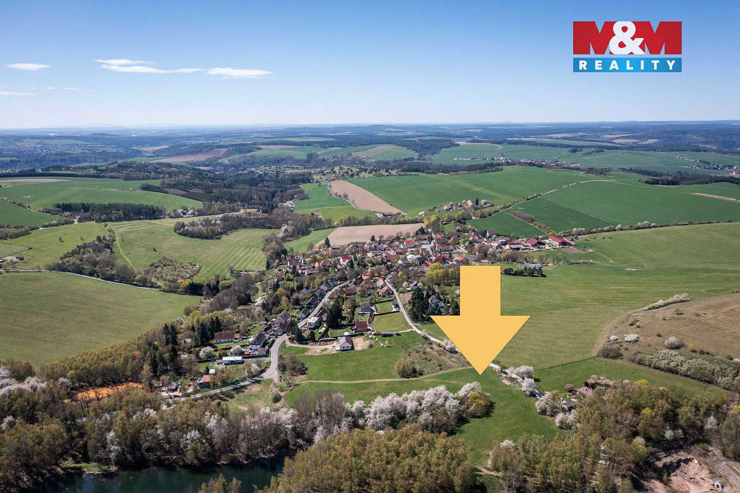 Prodej stavebního pozemku 2 000 m² – fotografie 3