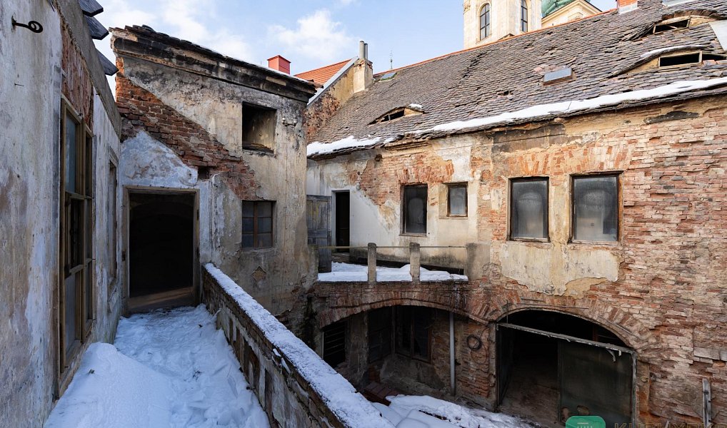 Prodej domu 500 m² s pozemkem 309 m², Duchcov – náhled fotky 21