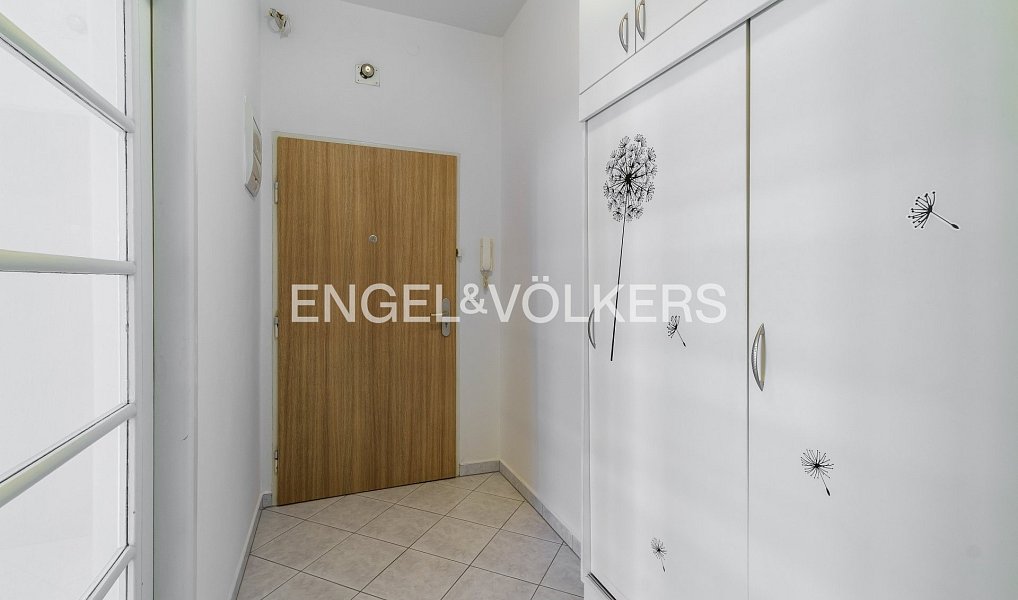 Pronájem bytu 2+kk 48 m², Praha – náhled fotky 9