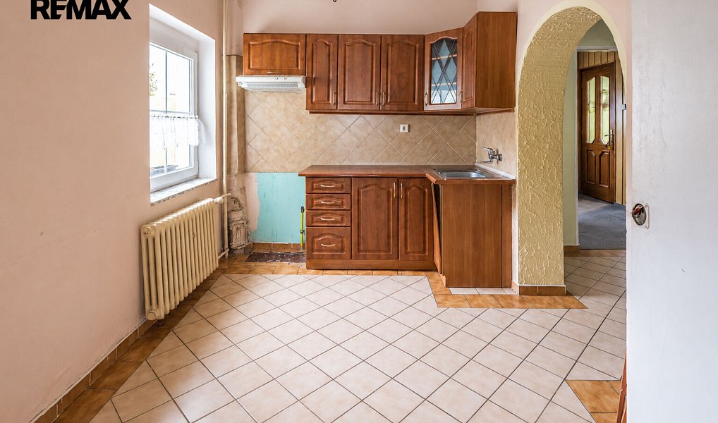 Prodej domu 290 m² s pozemkem 877 m², Habartov – náhled fotky 15