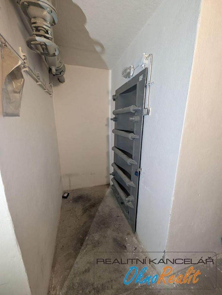 Prodej skladovacích prostor 81 m² — photo 2