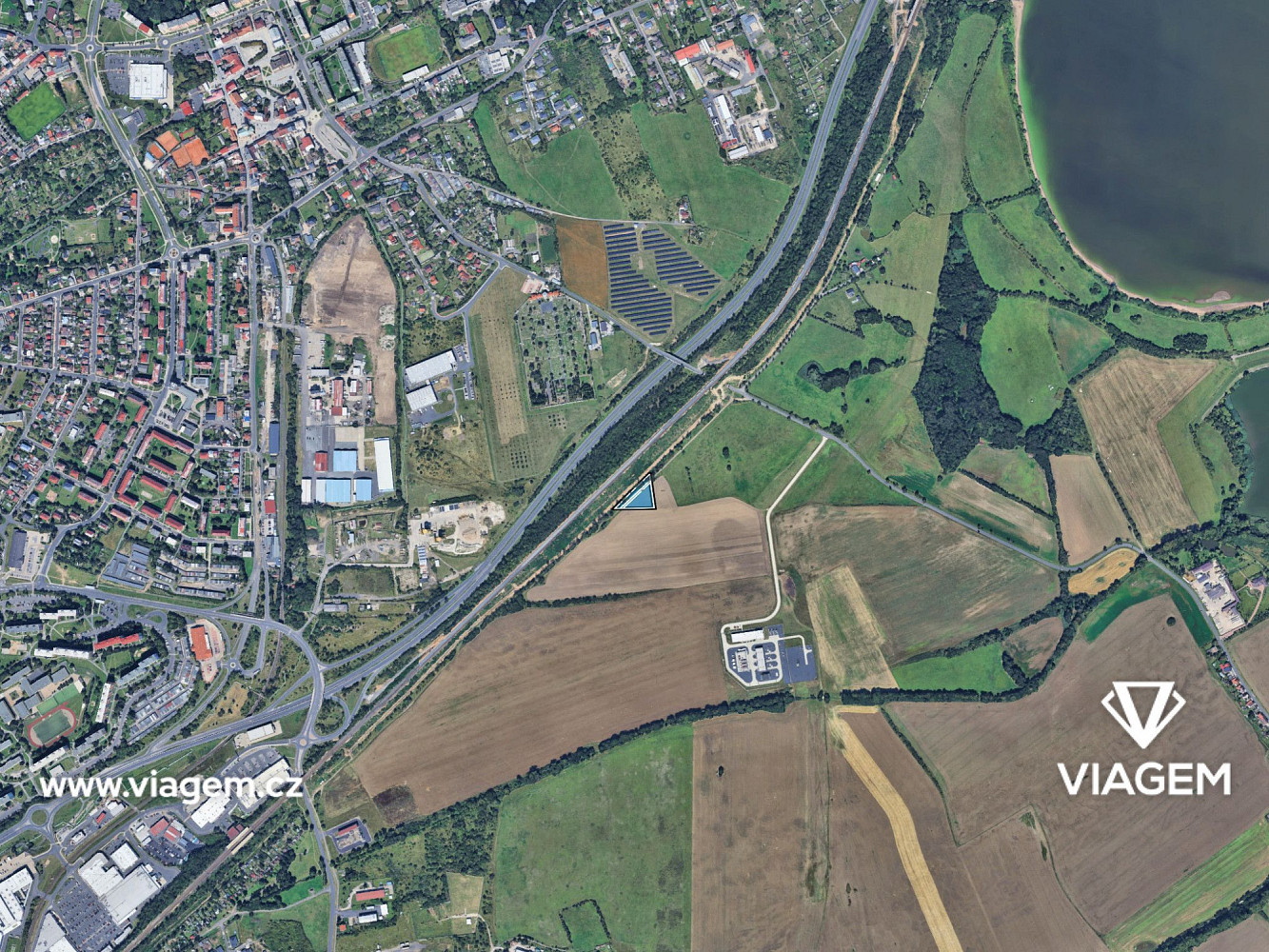 Prodej pole 1 889 m² – pohled 3