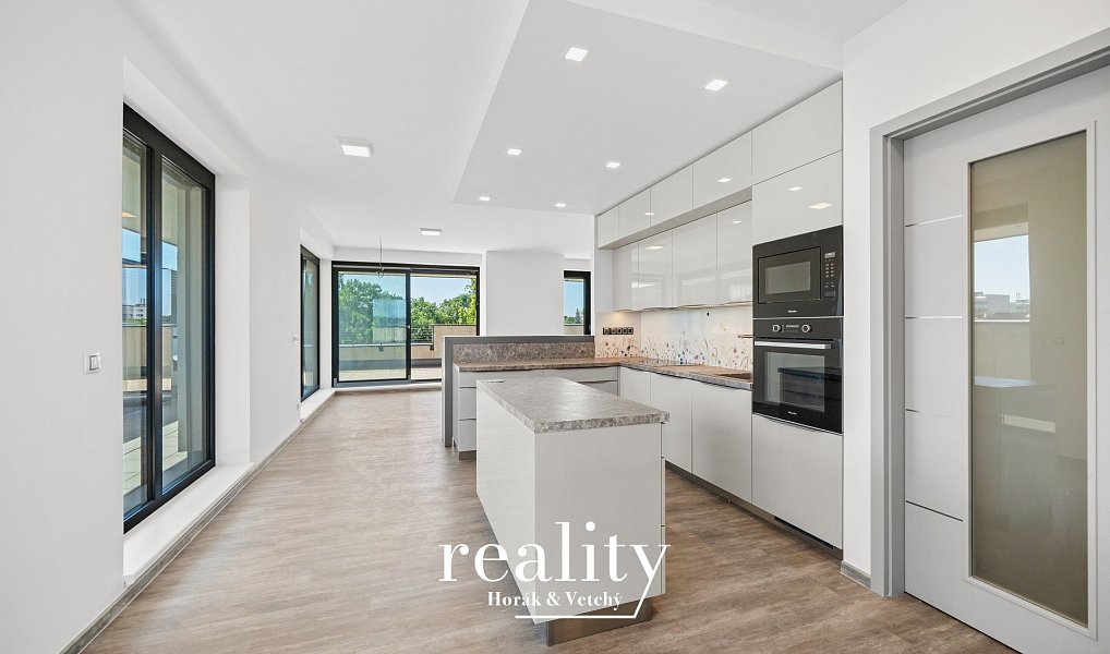 Pronájem bytu 4+kk 127 m², Jihlava – náhled fotky 6