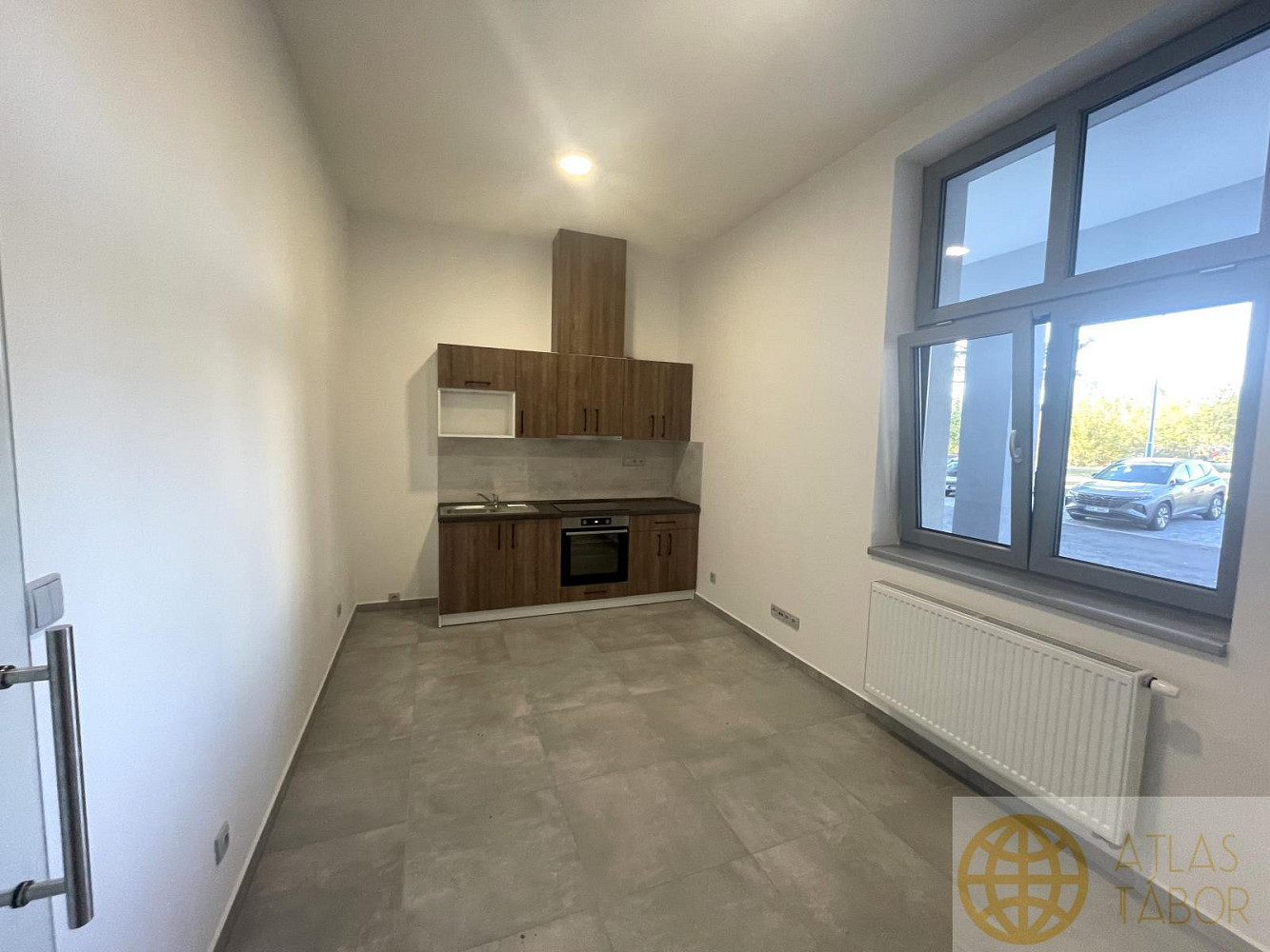 Pronájem bytu 1+kk 23 m² – fotografie 4