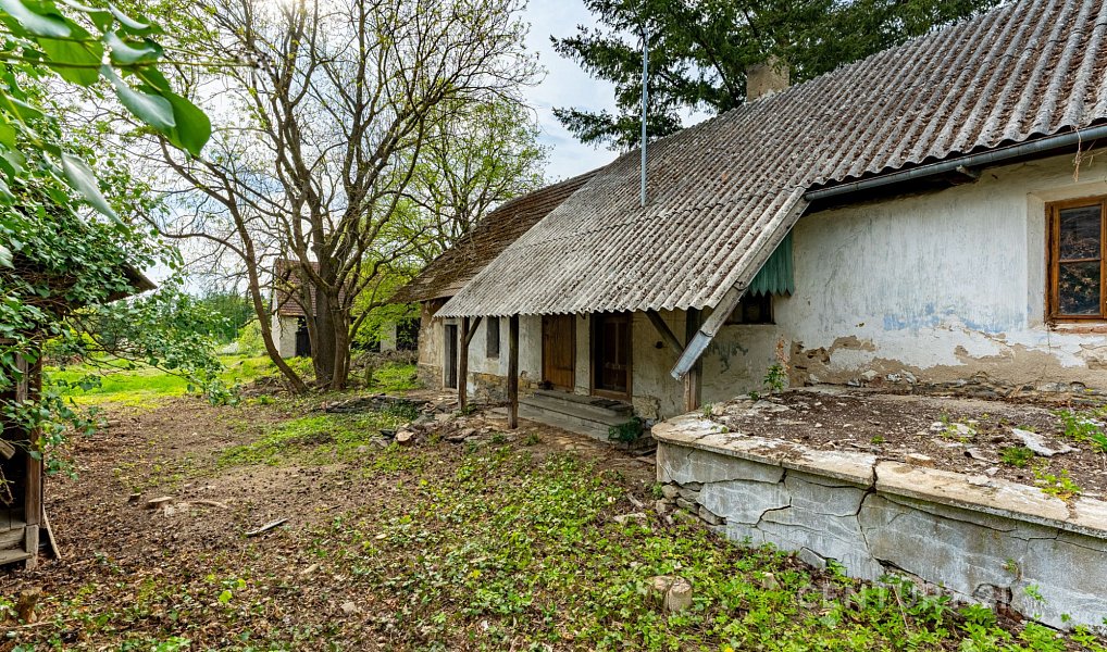 Prodej domu 80 m² s pozemkem 3 279 m², Loket – náhled fotky 5