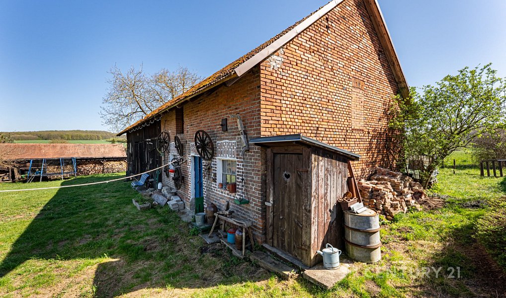 Prodej chaty/chalupy 180 m² s pozemkem 1 241 m², Jičíněves – náhled fotky 10