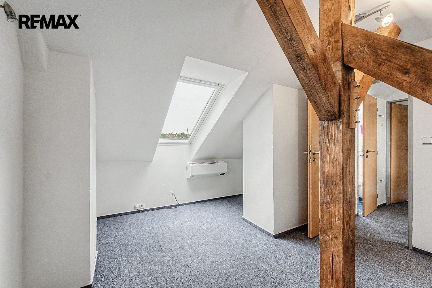 Prodej bytu 6+kk 149 m² – další