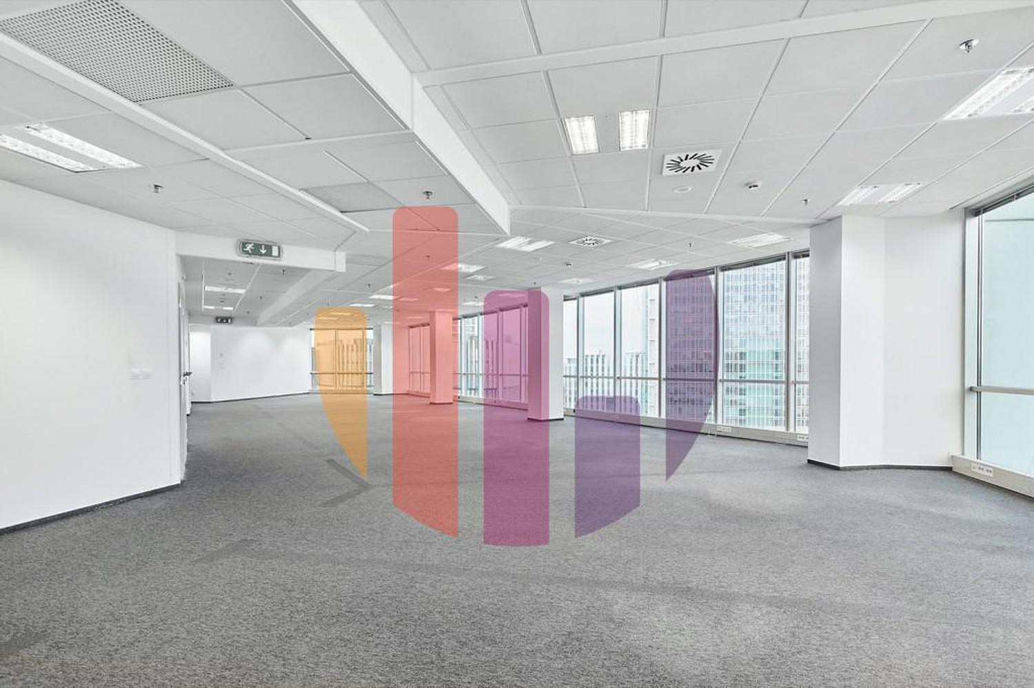 Pronájem kanceláře 289 m² — photo 4