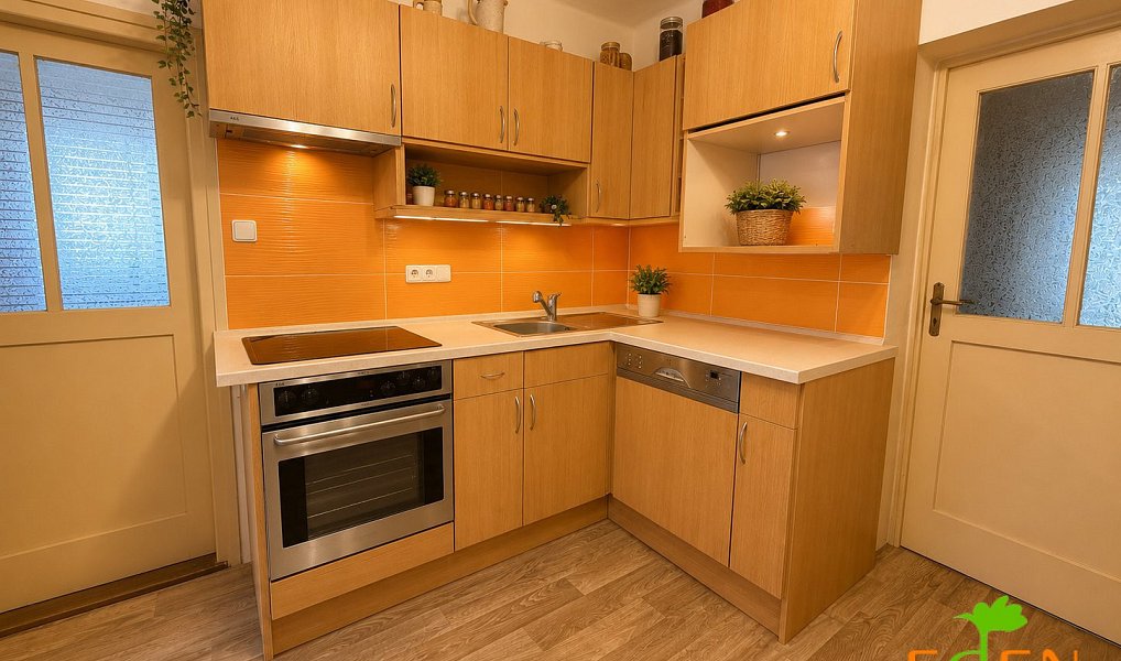 Prodej domu 175 m² s pozemkem 4 223 m², Kasejovice – náhled fotky 2
