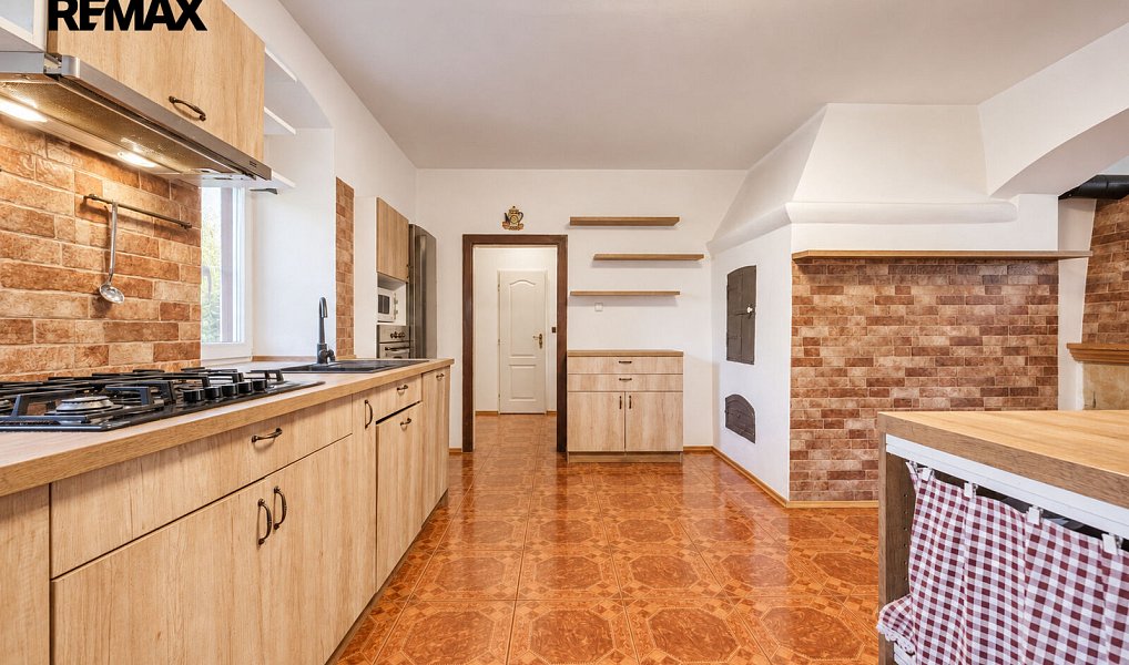 Prodej chaty/chalupy 330 m² s pozemkem 1 643 m², Sklené nad Oslavou – náhled fotky 15
