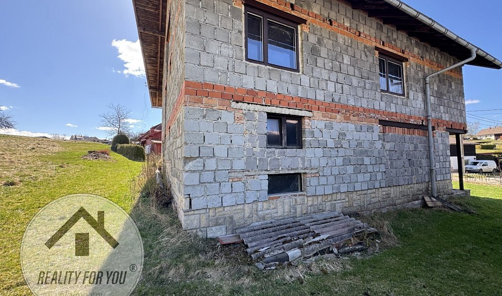 Prodej domu 270 m² s pozemkem 1 011 m², Jesenný – náhled fotky 10
