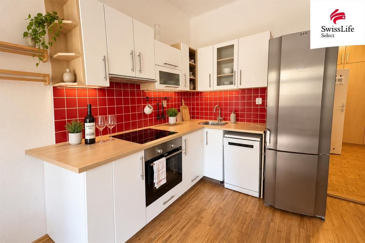Pronájem bytu 3+kk 74 m² – fotografie 2