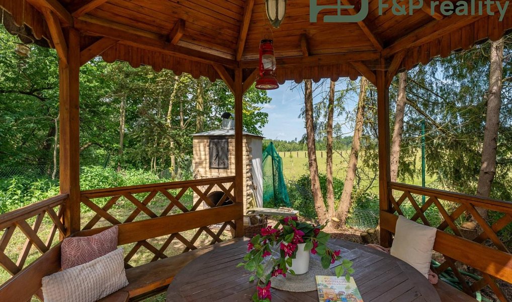 Prodej domu 153 m² s pozemkem 1 333 m², Koberovice – náhled fotky 21