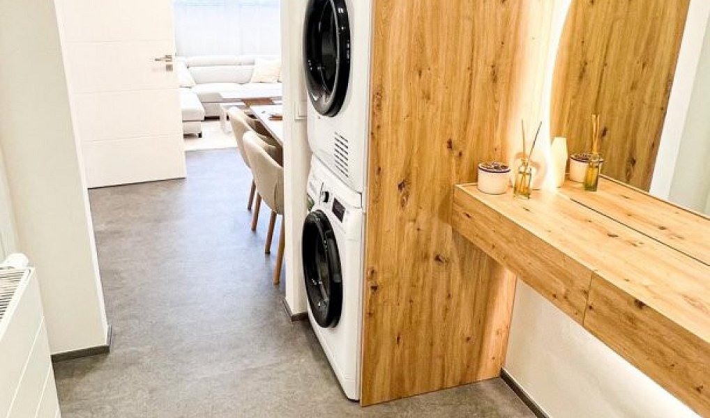 Pronájem bytu 2+kk 74 m², Praha – náhled fotky 18