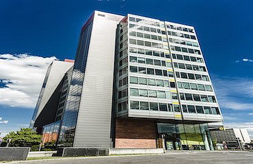 Pronájem kanceláře 733 m²