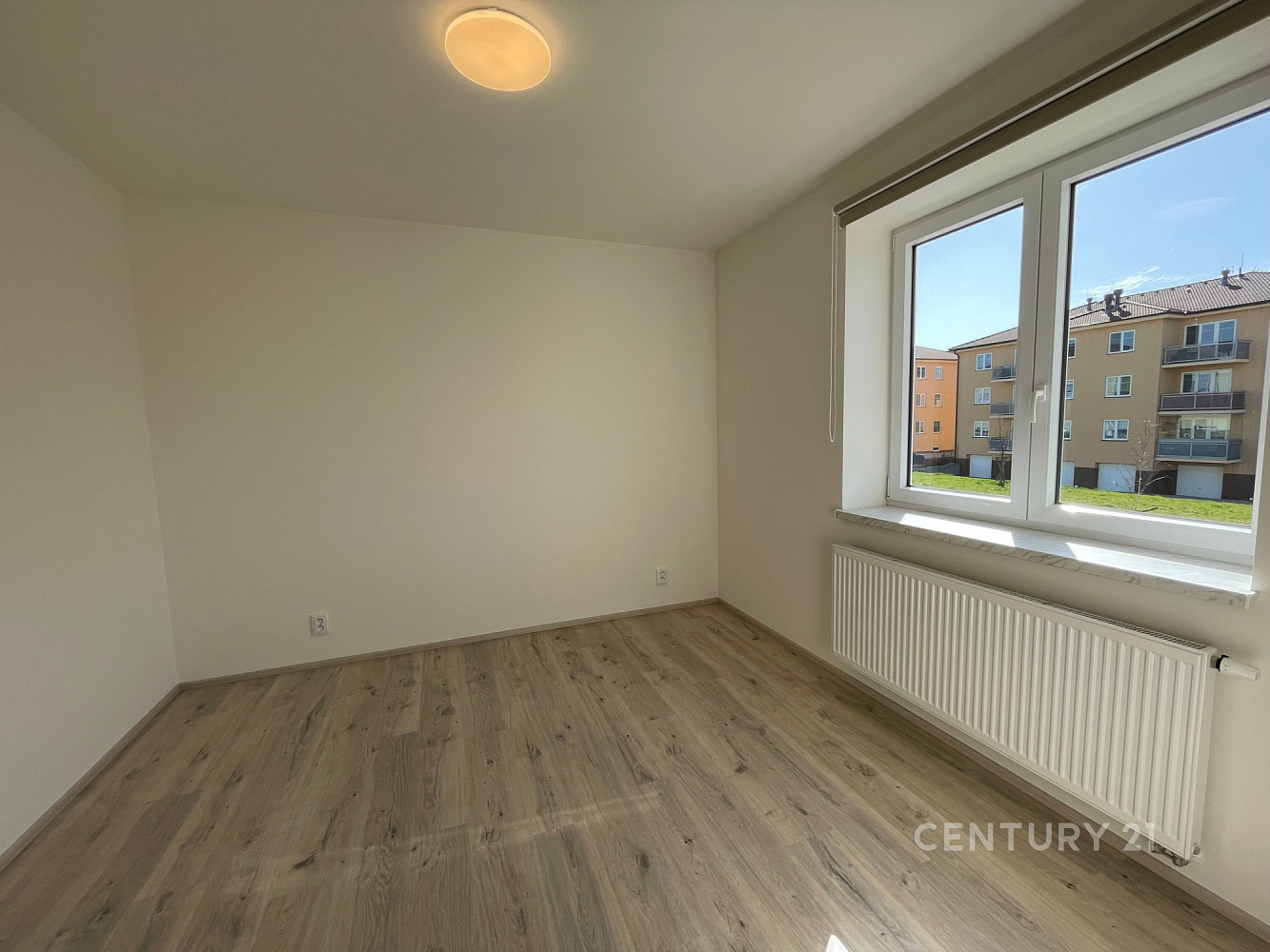 Pronájem bytu 3+kk 66 m² — photo 5