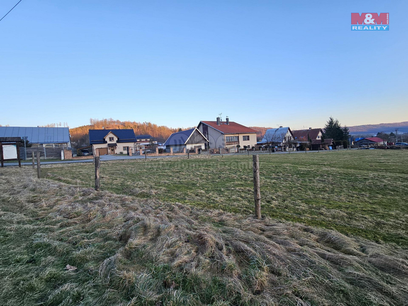 Prodej pole 2 113 m²