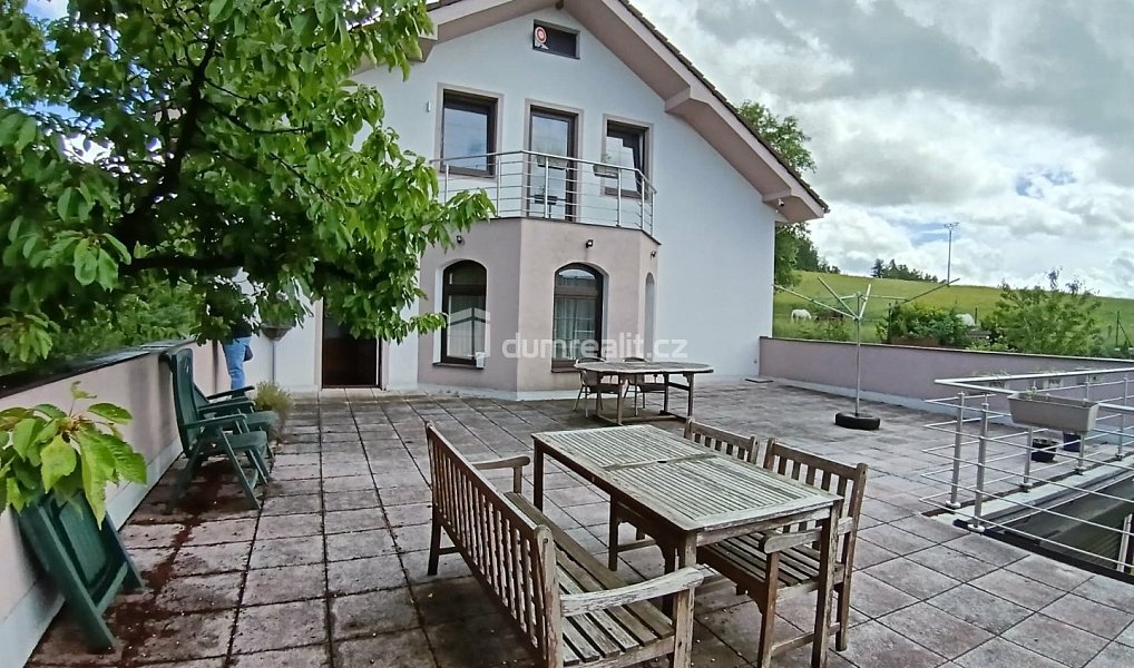 Prodej domu 300 m² s pozemkem 1 427 m², Bystřice – náhled fotky 18