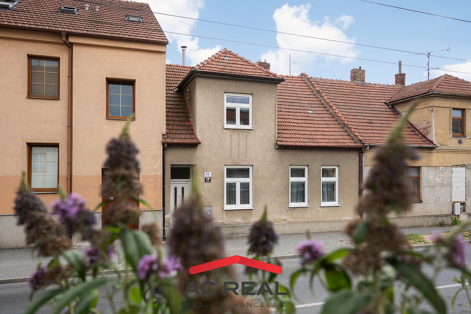 Prodej domu 153 m² s pozemkem 1 300 m²