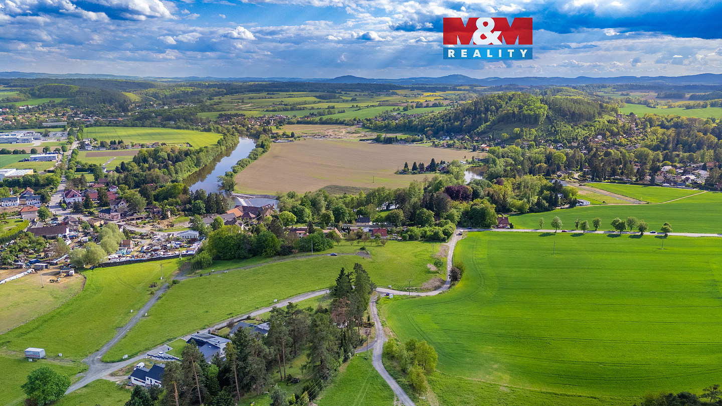 Prodej stavebního pozemku 1 136 m²