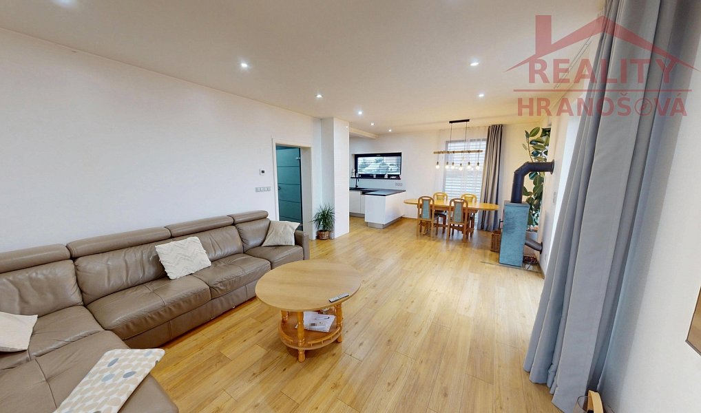 Prodej domu 140 m² s pozemkem 696 m², Kobeřice – náhled fotky 3