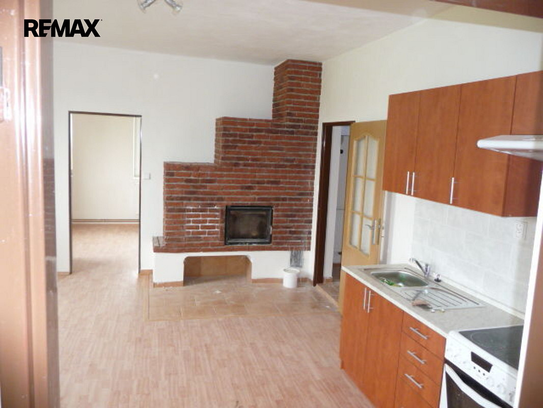Prodej domu 480 m² s pozemkem 3 805 m² – fotografie 2
