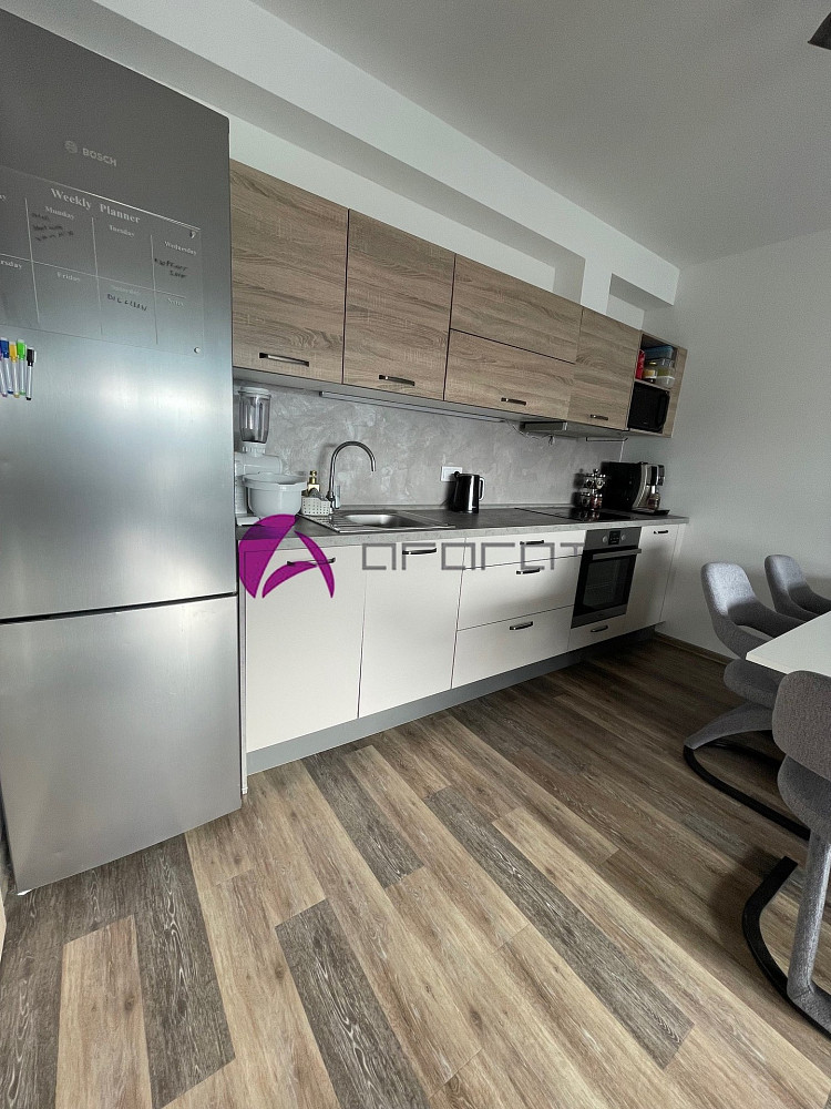 Pronájem bytu 2+kk 62 m² – fotografie 5