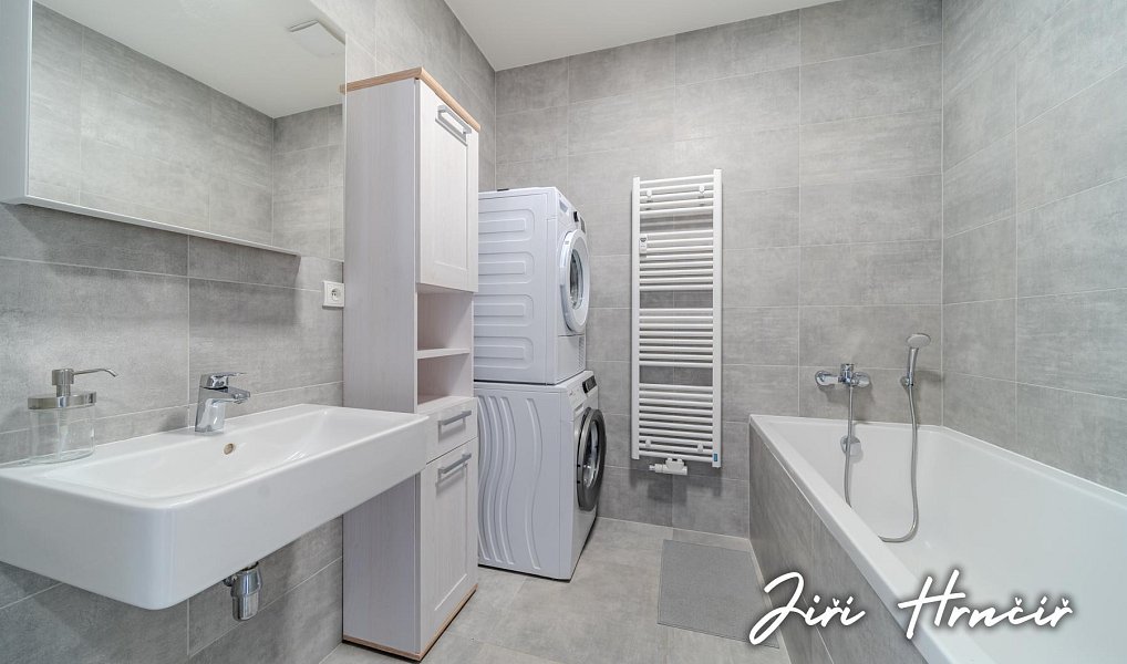 Prodej bytu 3+kk 77 m², Liberec – náhled fotky 13
