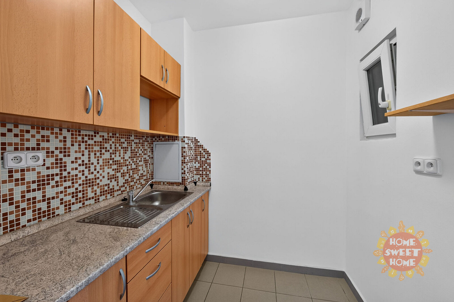 Pronájem kanceláře 67 m² – fotografie 4
