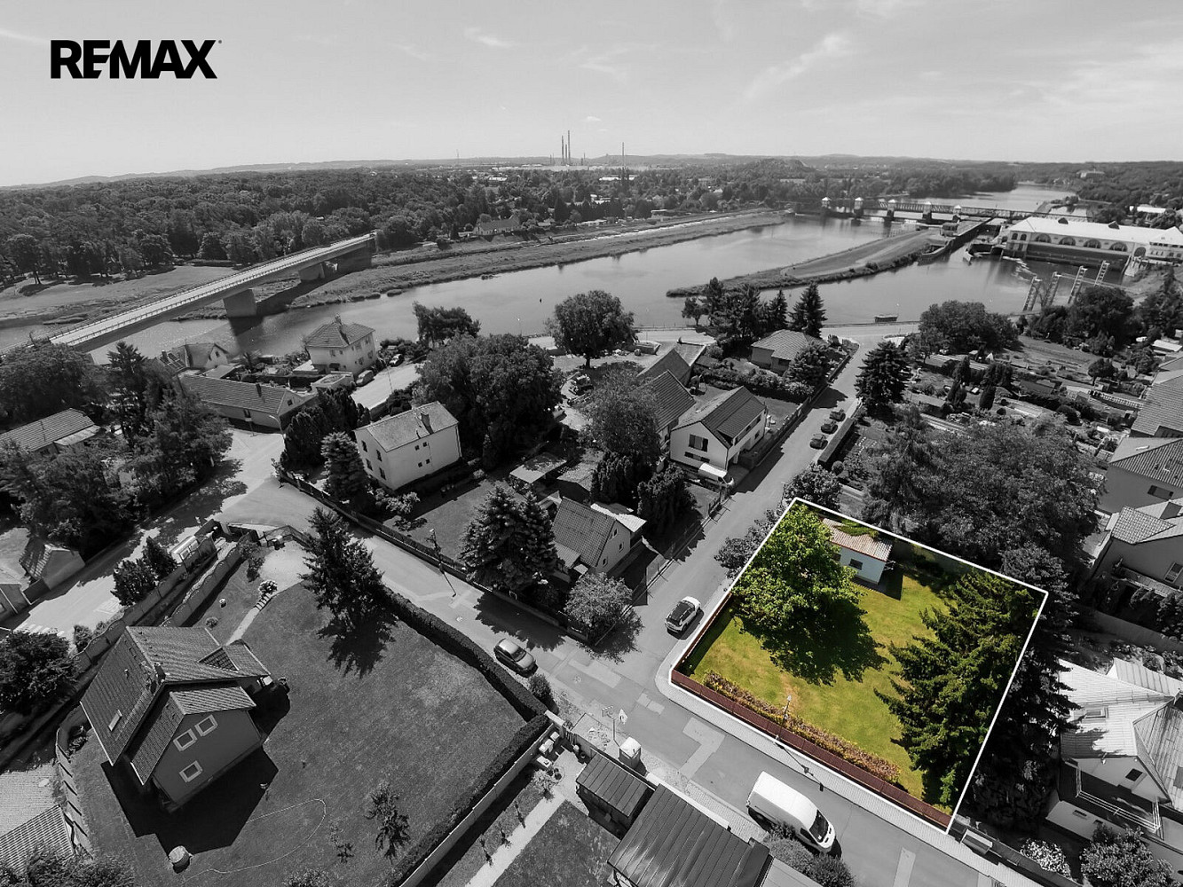 Prodej stavebního pozemku 623 m² – fotografie 2